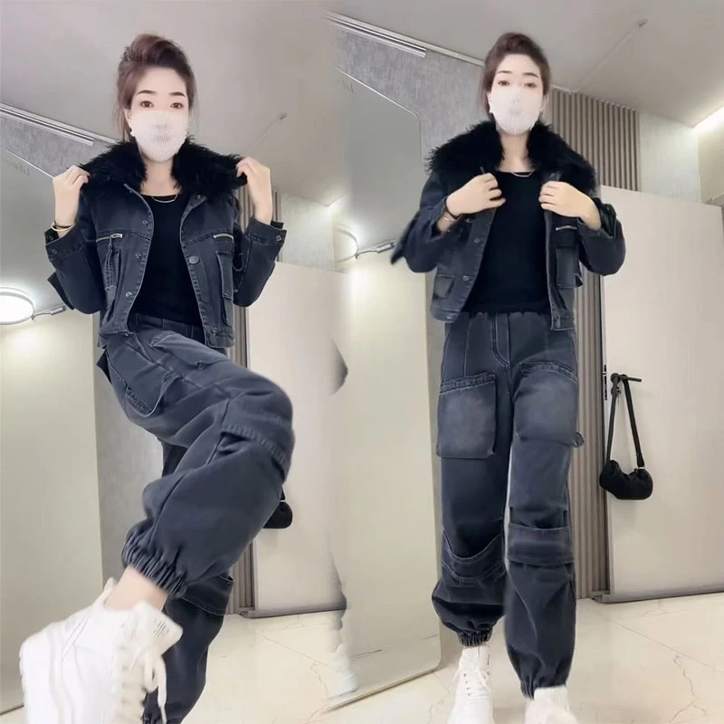 欧货牛仔套装女冬新款废土风大毛领机车加棉外套加绒束脚裤两件套