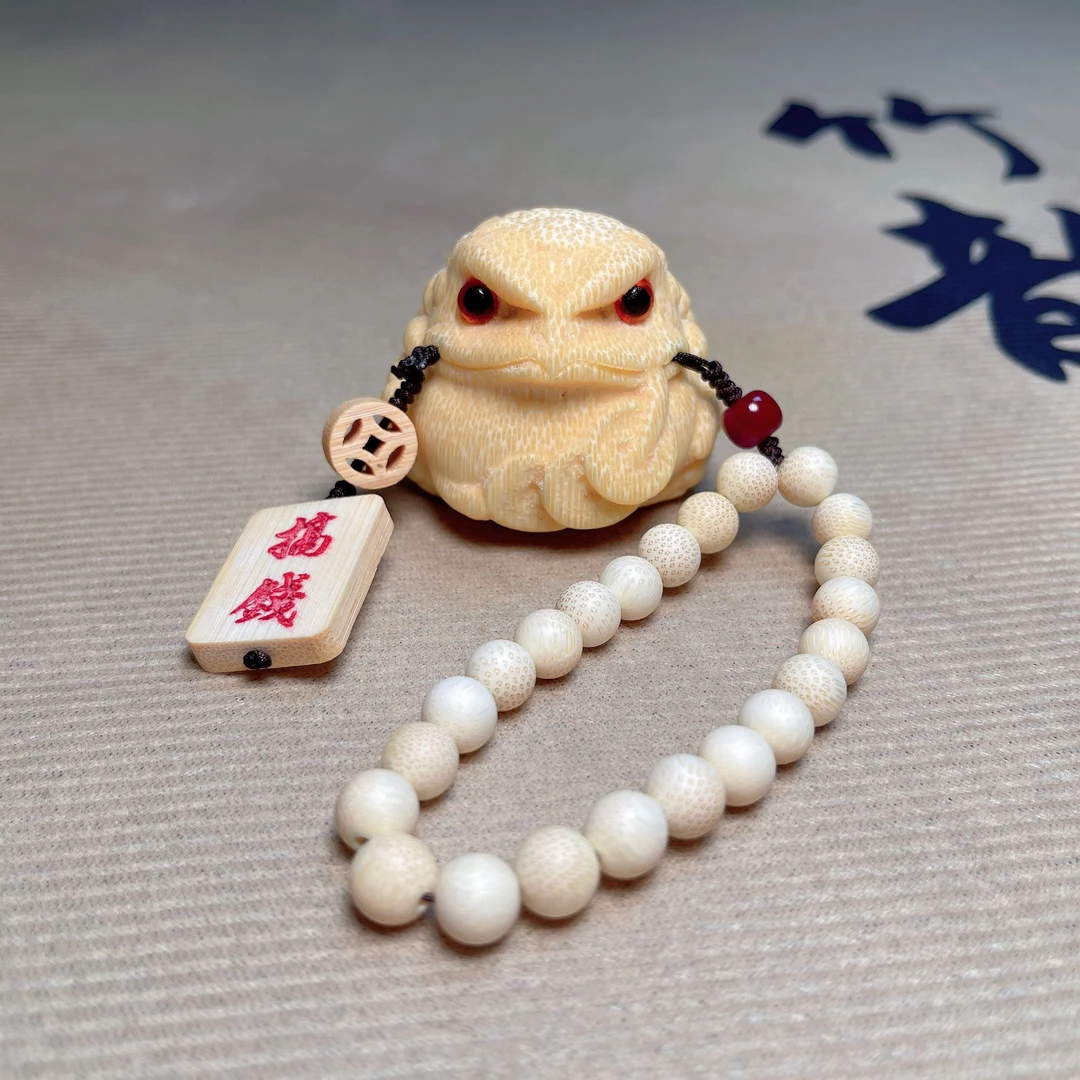 （玩竹）实心竹龙血金丝竹雕刻金蟾5公分+【鹰嘴蟾王】手把件