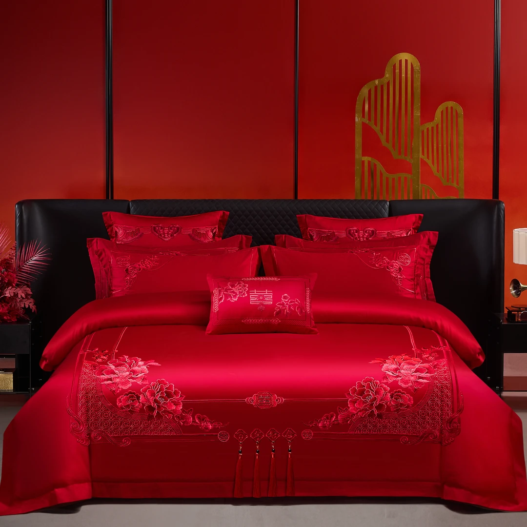 UK婚庆【百年好合】大红色花卉款刺绣四件套结婚床上用品婚庆