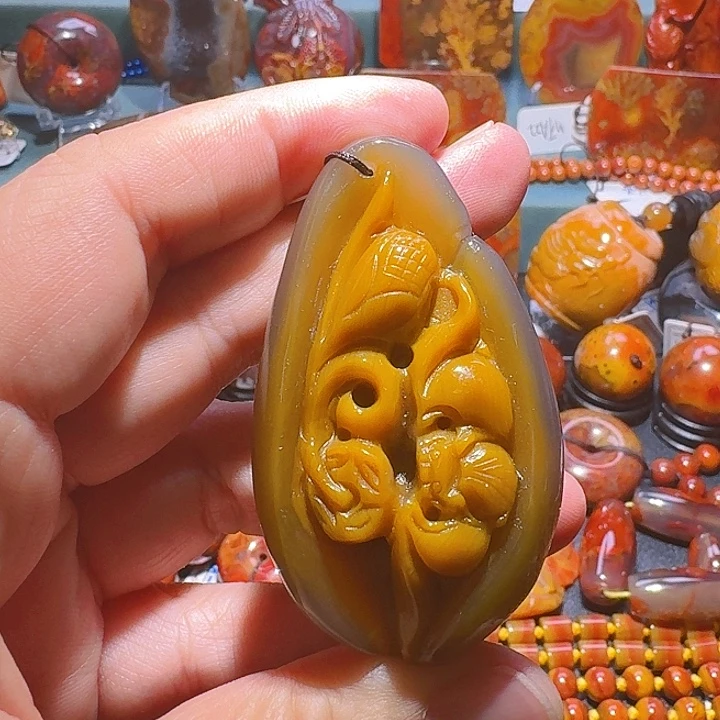 玛瑙/玉髓未镶嵌珠宝半成品