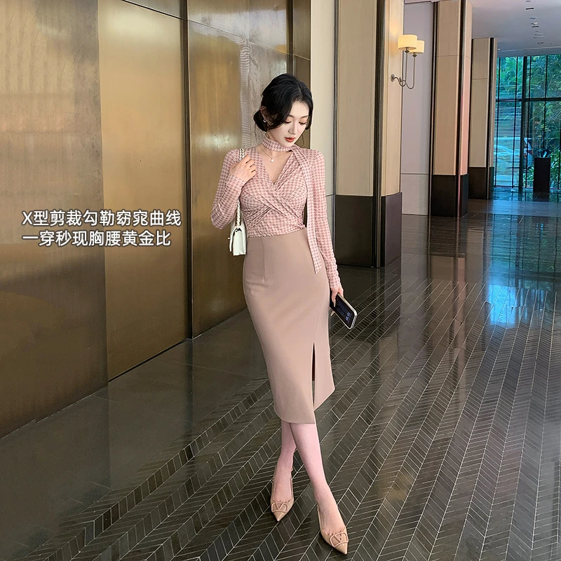 林关关 【法式纯欲】交叉绑带V领打底衫+高腰显瘦包臀半裙子套装女