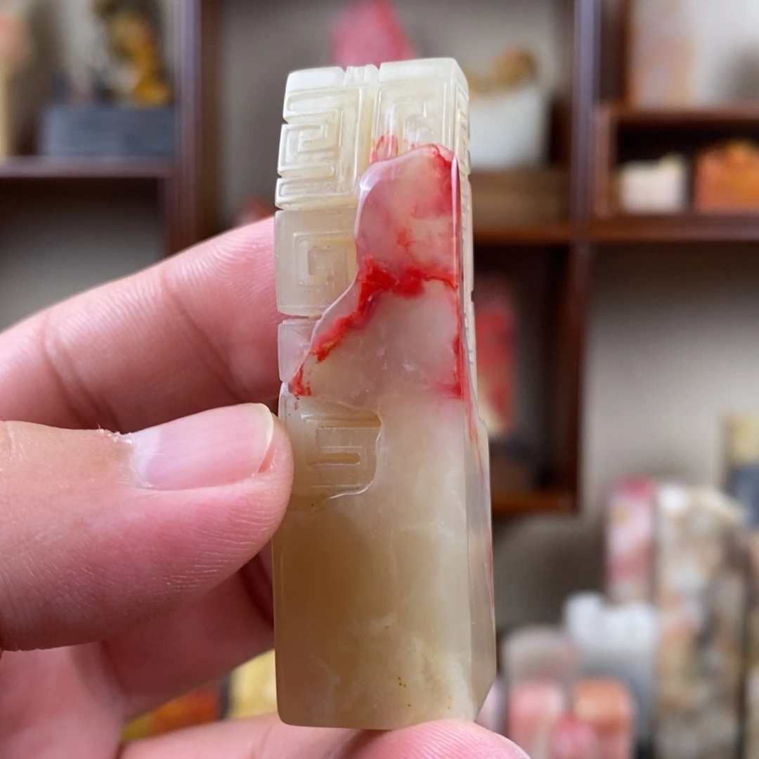 巴林石印石巴林鸡血石手工雕博古钮章