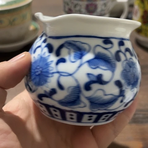 陶瓷手绘公道一个陶瓷