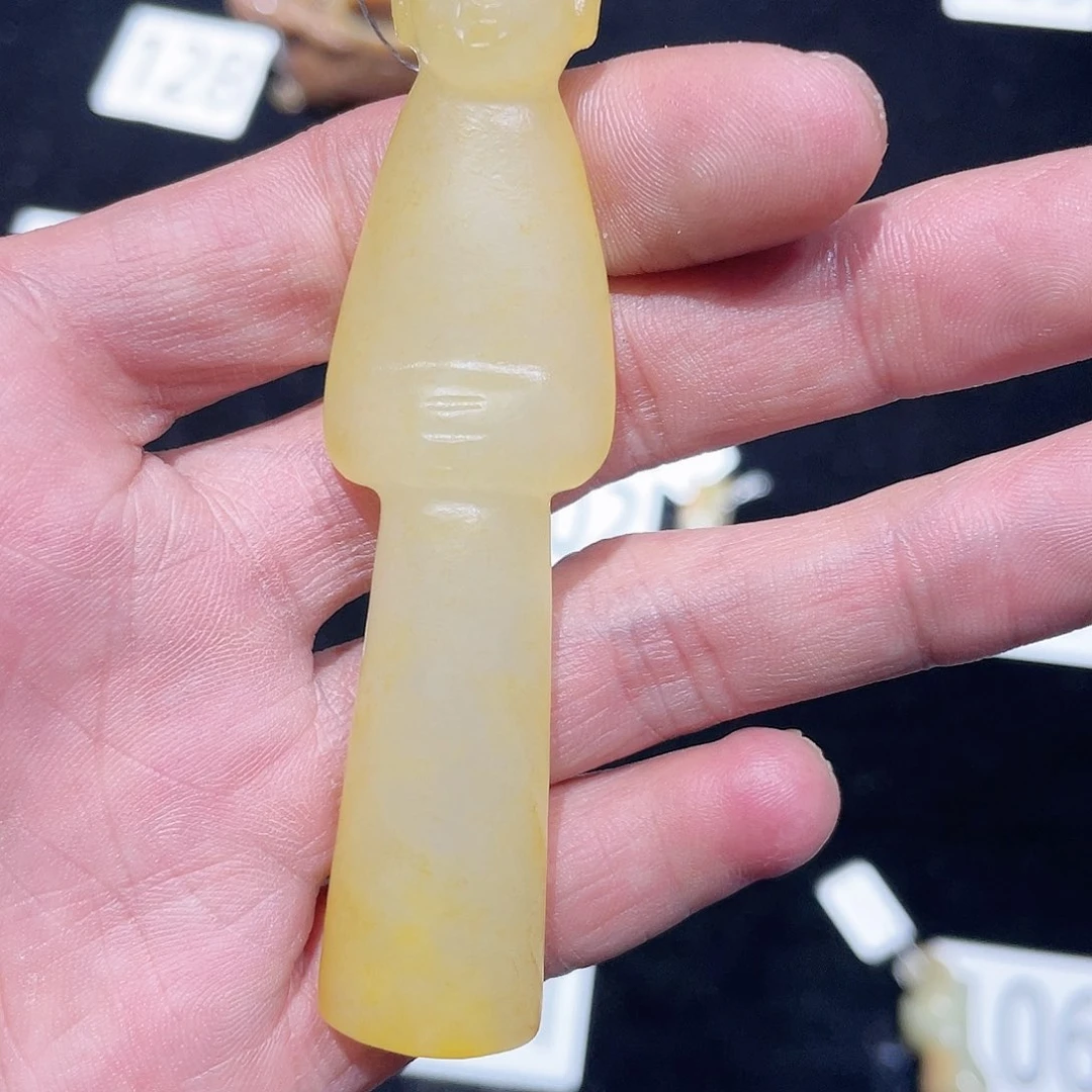 和田玉吊坠未镶嵌b****z