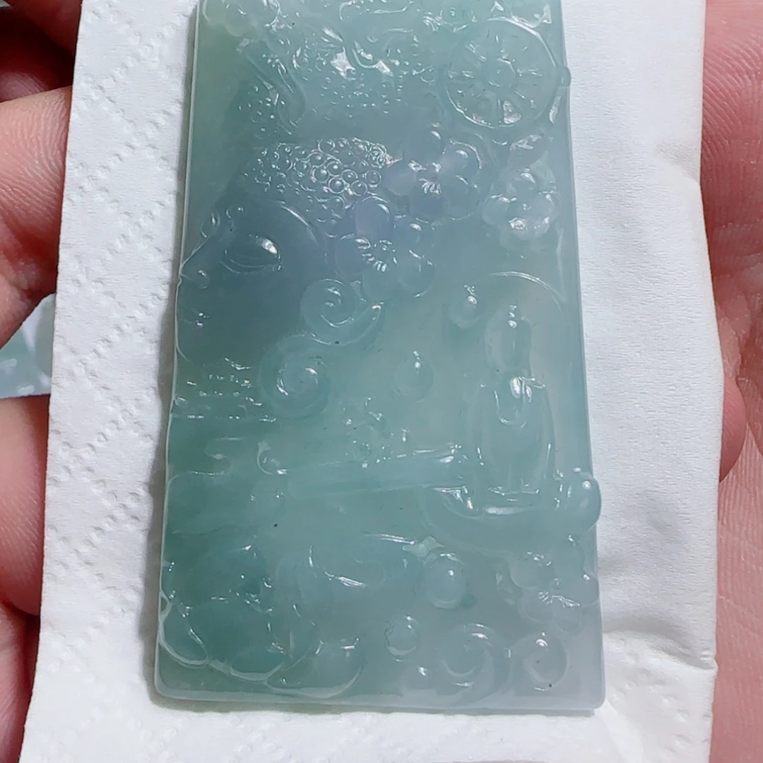 翡翠未镶嵌颈饰一念神佛