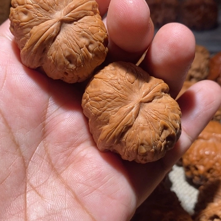 海***彩文玩核桃吊坠核桃