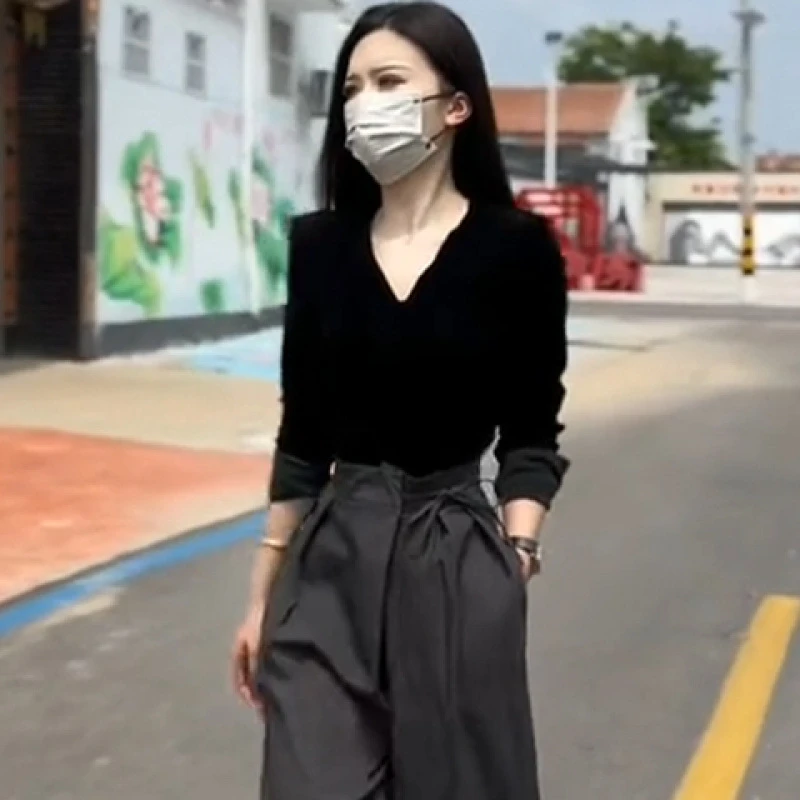 2025新款初小香风小众穿搭一整套级感轻奢上衣阔腿裤两件套女