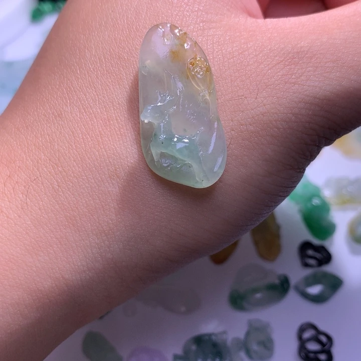 未镶嵌定制翡翠毛货