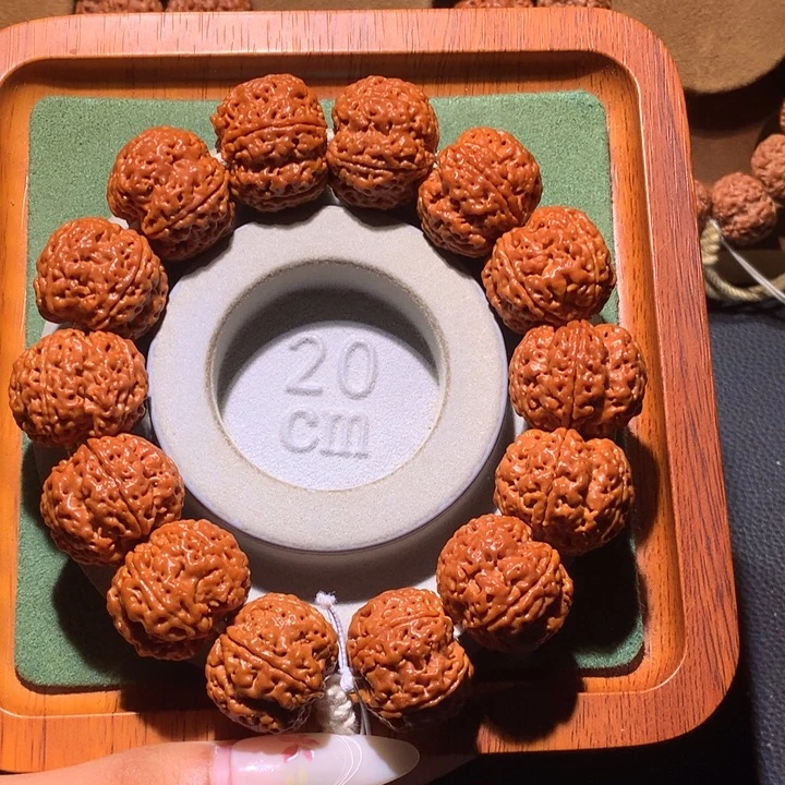 手串金刚菩提24+无双梅花