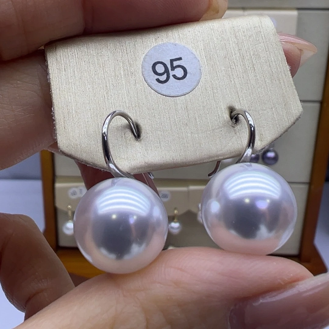 未镶嵌淡水珍珠耳饰