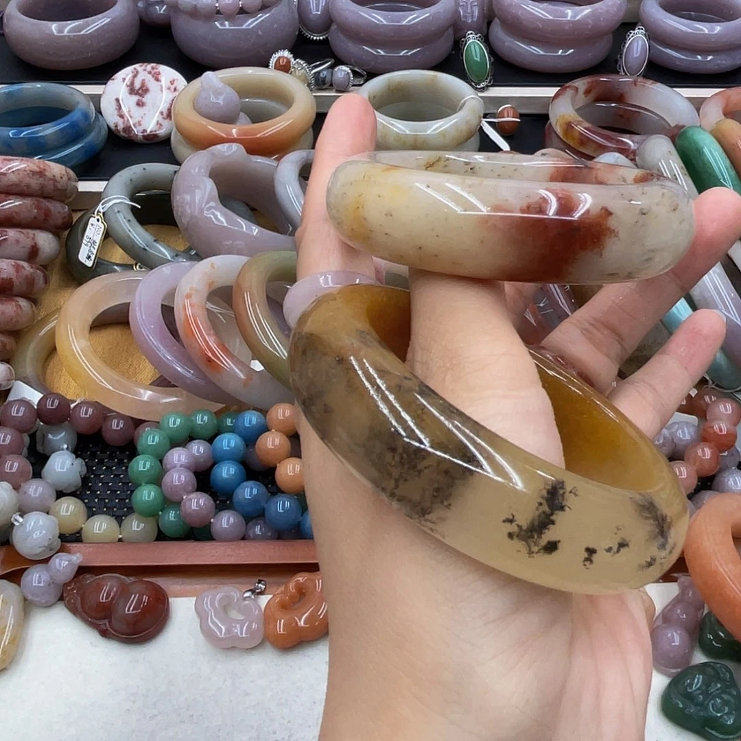 石英岩玉圈口56未镶嵌琳**a