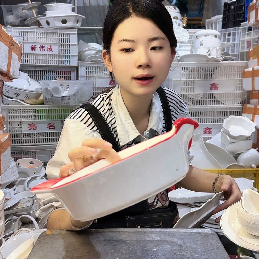 盘泡****）微瑕产品………母鸡一只