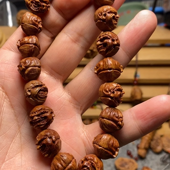 疯***棠桃核雕刻恶僧手持