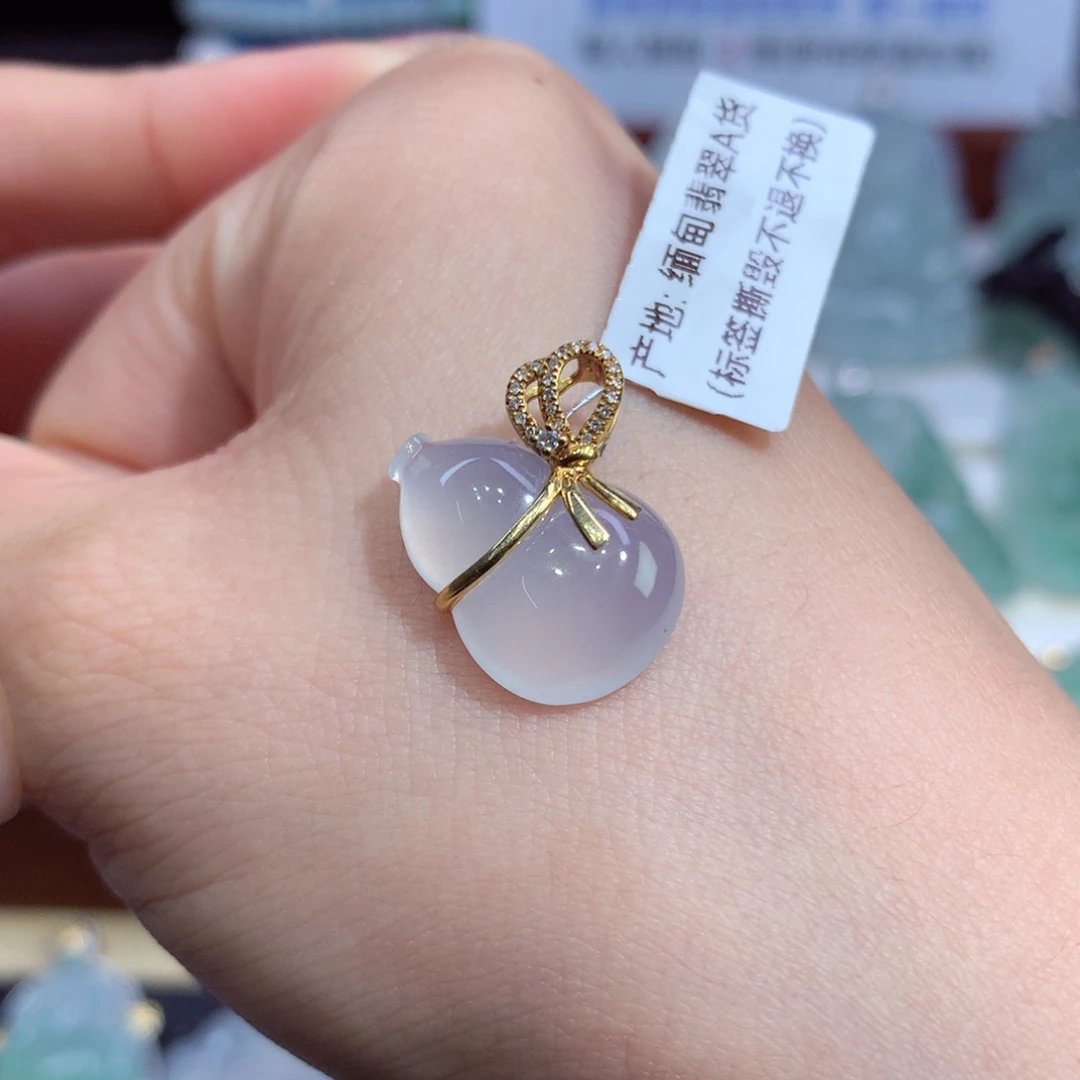 吊坠(不含链)18K金镶嵌翡翠天然缅甸A货翡翠揭阳工葫芦