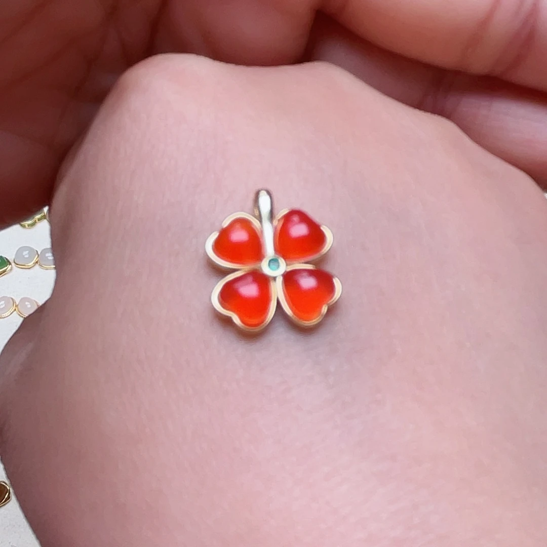 和田玉吊坠银S925镶嵌