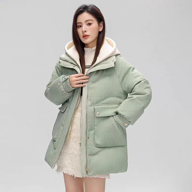 冬季新款时尚潮流连帽保暖外套肌理感条纹提花90鸭绒羽绒服M13227