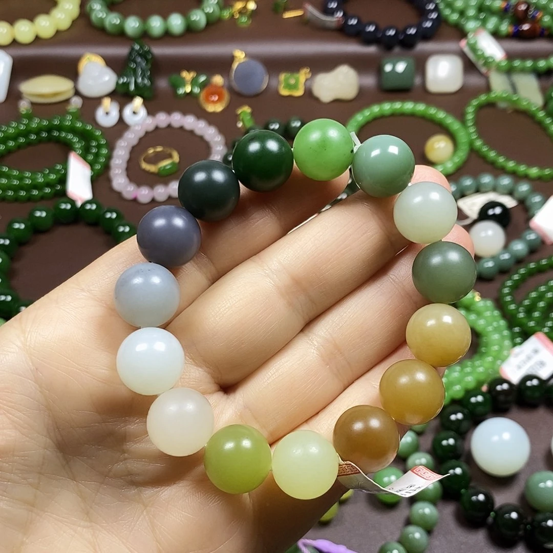 和田玉未镶嵌颈饰14mm