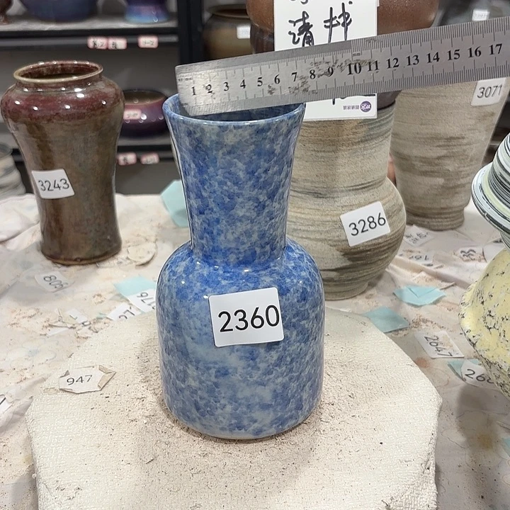 摆件高20，口7，无孔，瑕疵处理2360