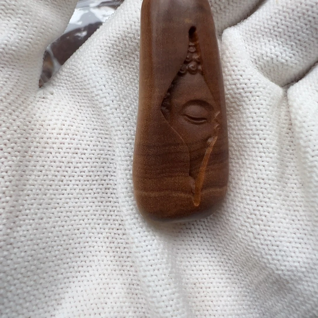 檀香木佛牌老山檀