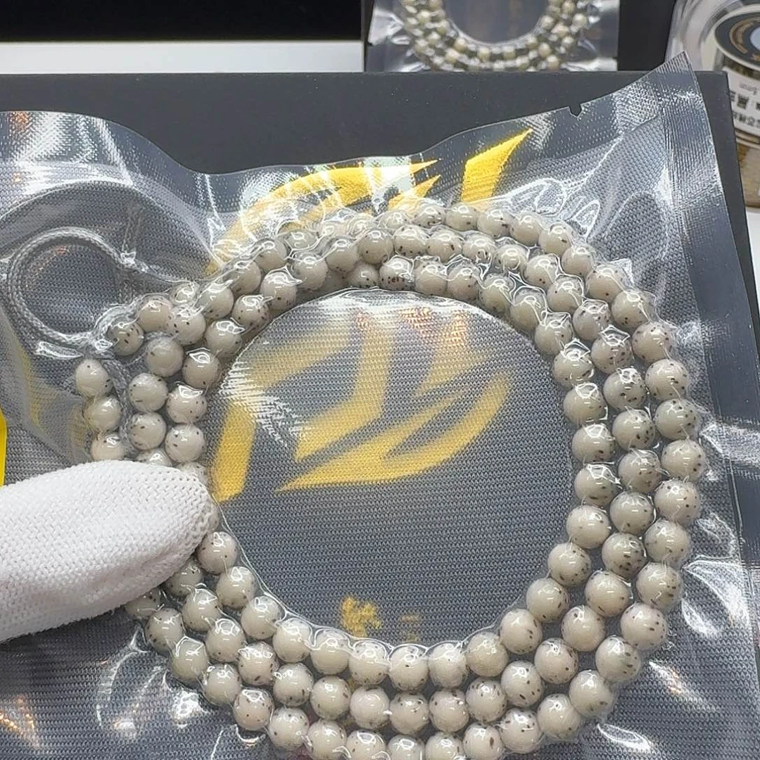 星月菩提吊坠136一物一图冰白稀星河豚6圆108