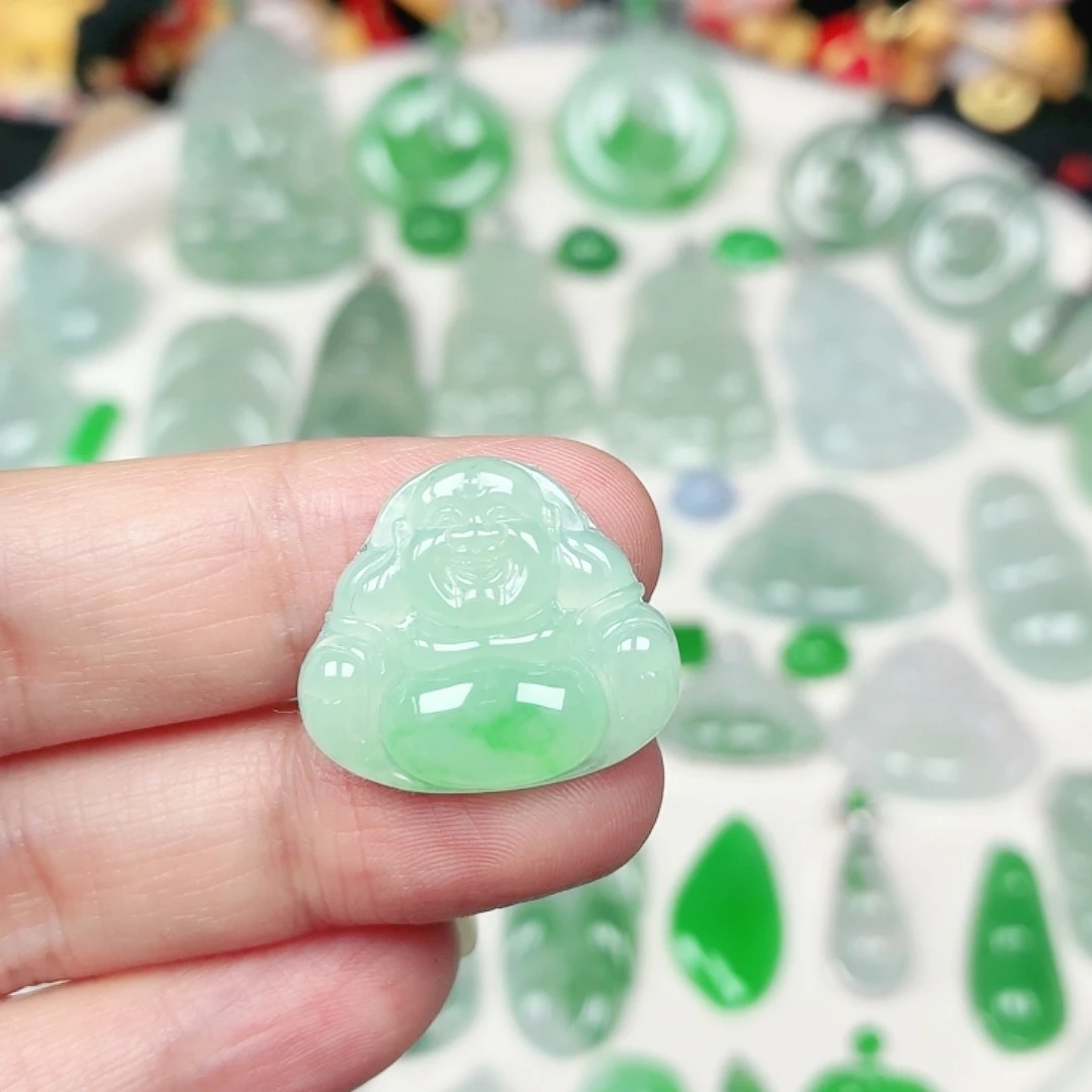 翡翠未镶嵌颈饰缅甸天然A货翡翠