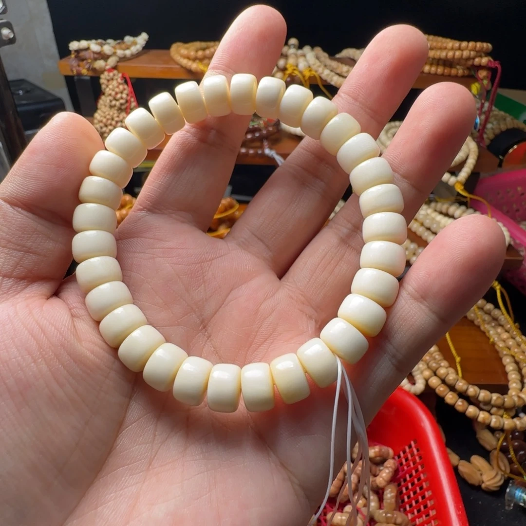 吊坠龙脊菩提白龙鳞卡10