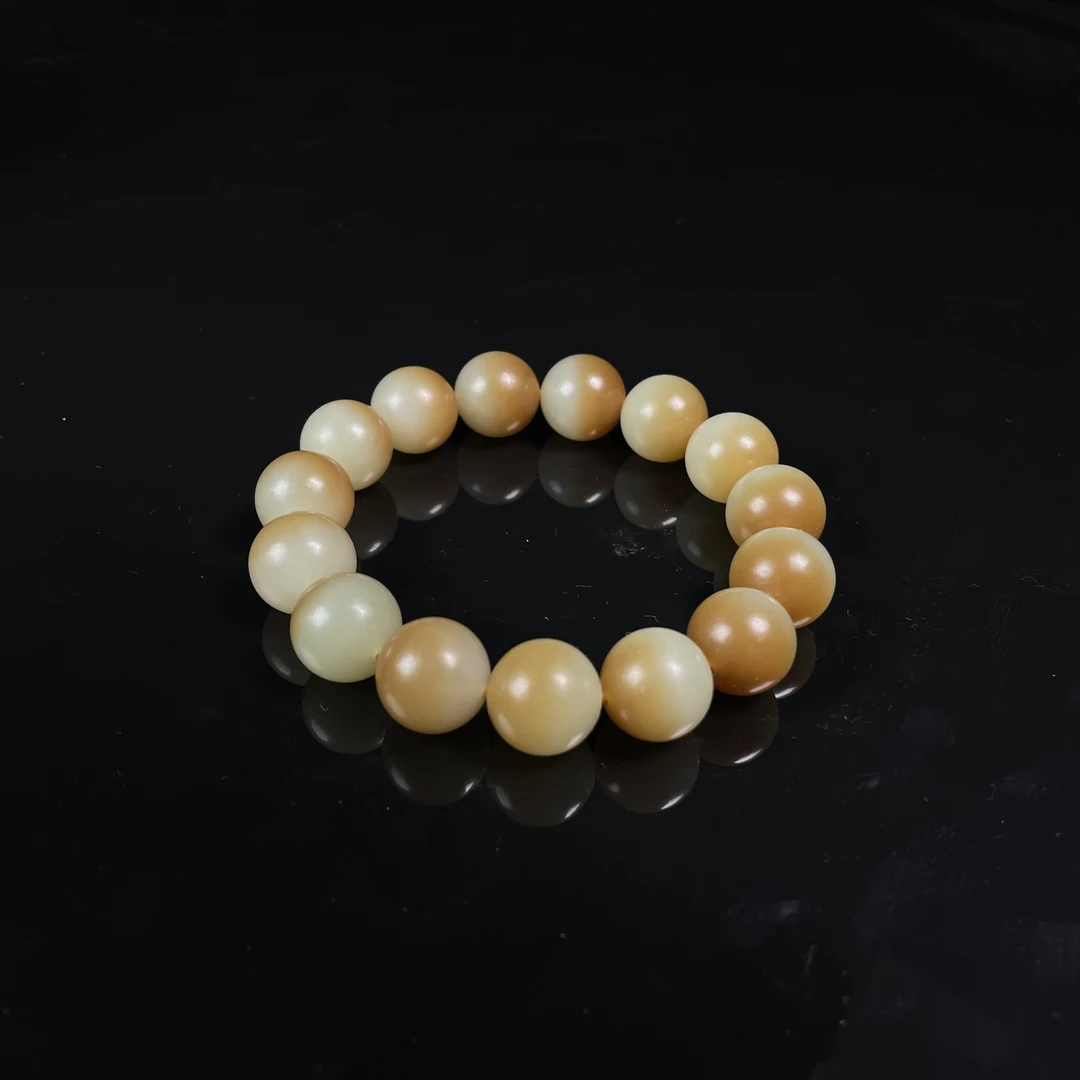 lot3557和田玉手串且末糖白14mm*15颗/64.8g/北京世纪