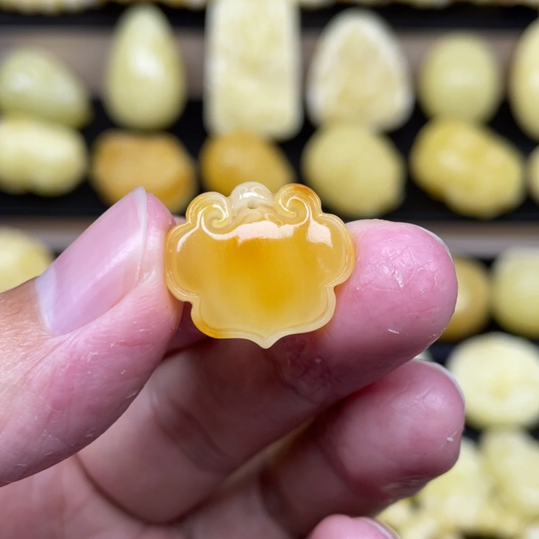 琥珀未镶嵌裸石琥珀蜜蜡