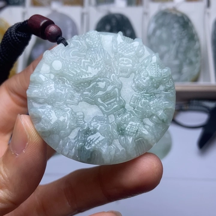 翡翠未镶嵌挂件翡翠