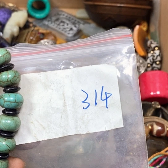 用***8滴血莲花菩提吊坠