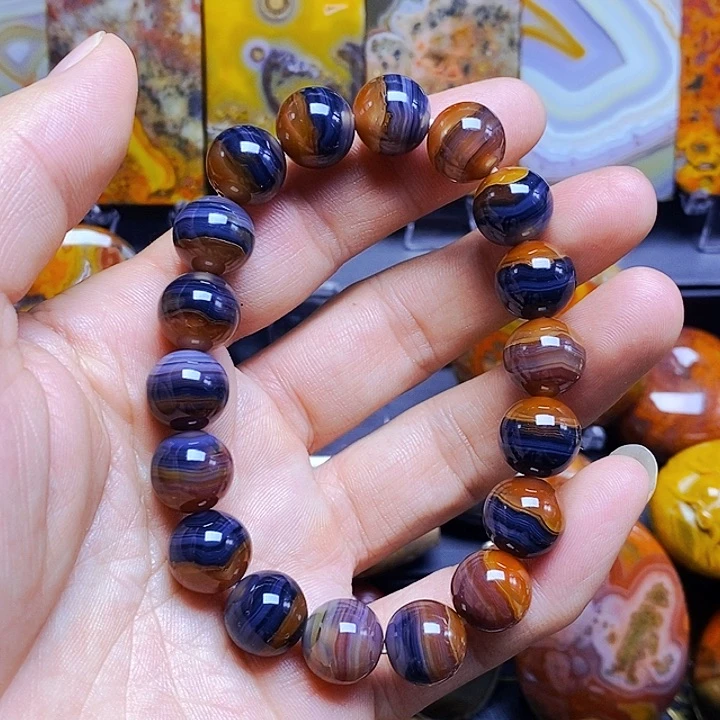 唐***爷玛瑙/玉髓吊坠(不含链)未镶嵌