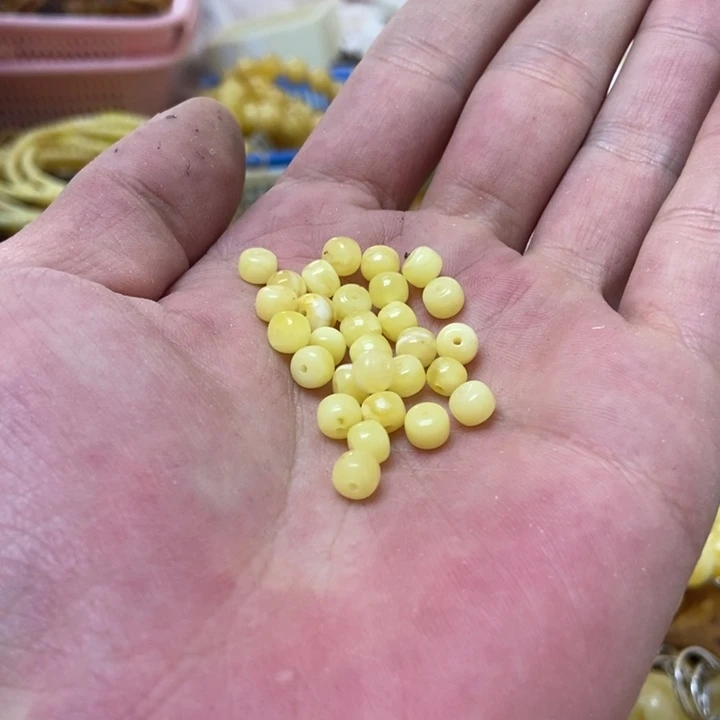 蜜蜡未镶嵌裸石多样性发货15粒