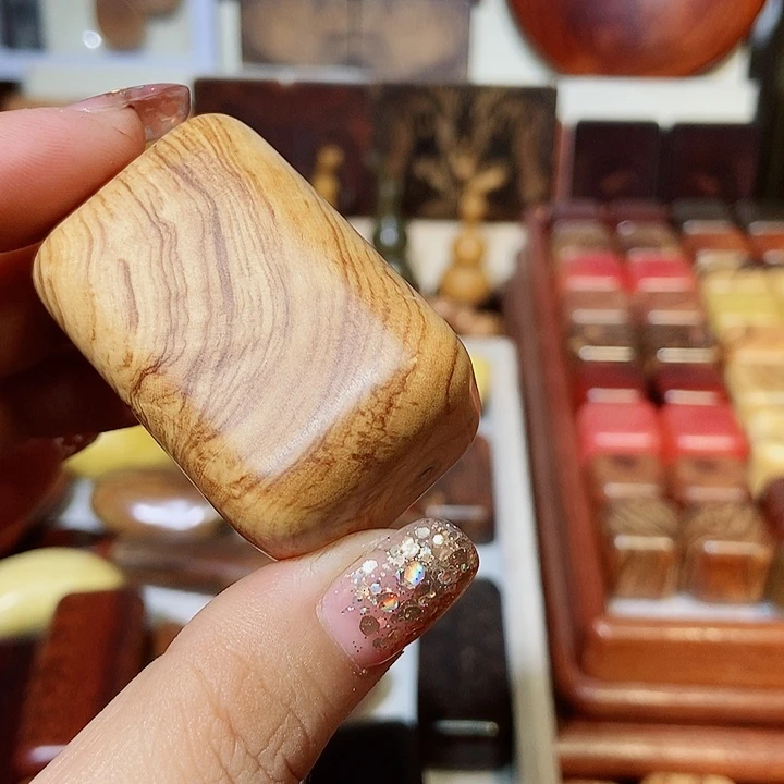 Y***晶木木木木木my木哦