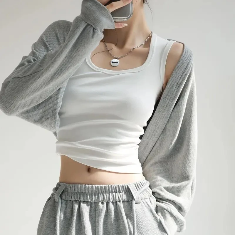 RIGHT POSE/右姿新款夏季显瘦打底吊带内搭女方领背心外穿减龄款