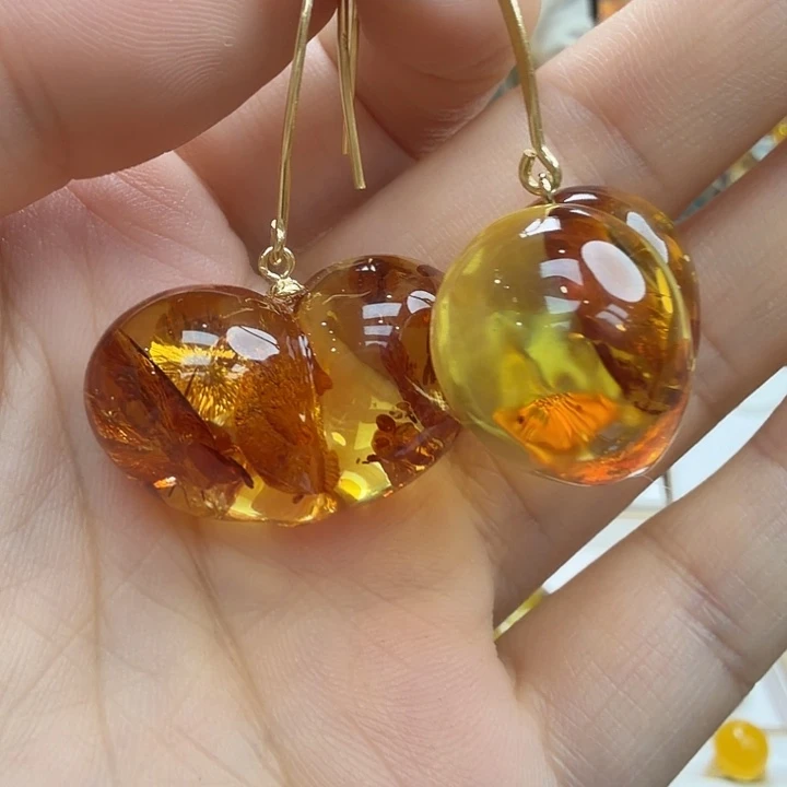 琥珀未镶嵌珠宝奇石