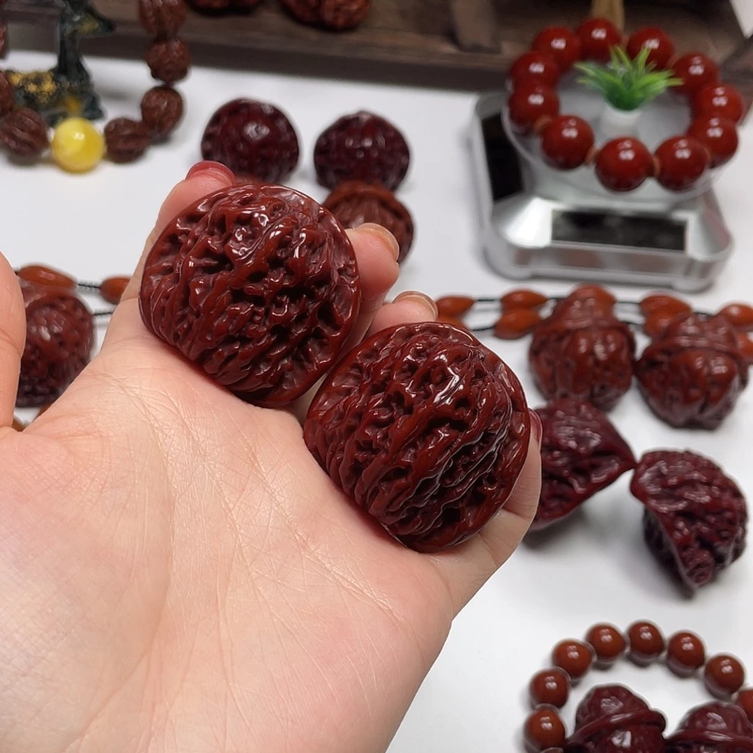 吊坠橄榄核恰**動四座楼