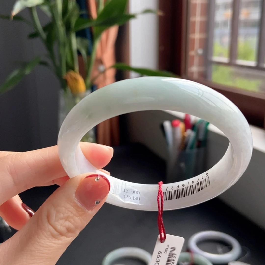 未镶嵌手镯翡翠59.8