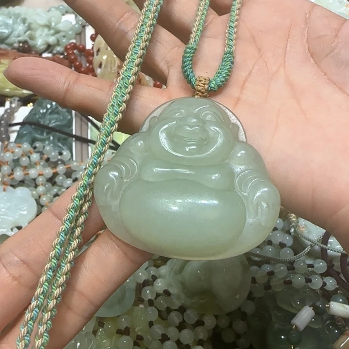 蛇纹石玉未镶嵌吊坠