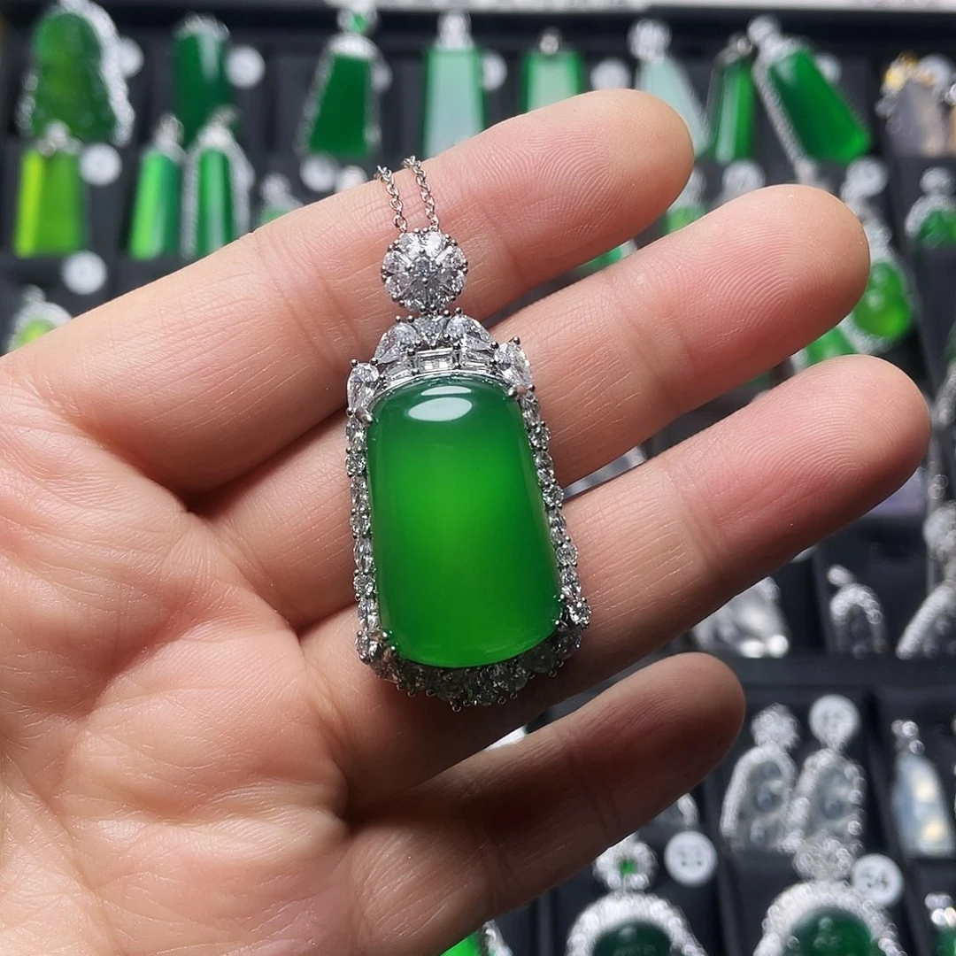 玛瑙/玉髓合金颈饰