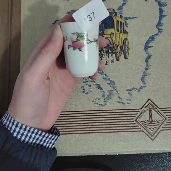 137哈哈哈哈哈哈哈哈哈瓷