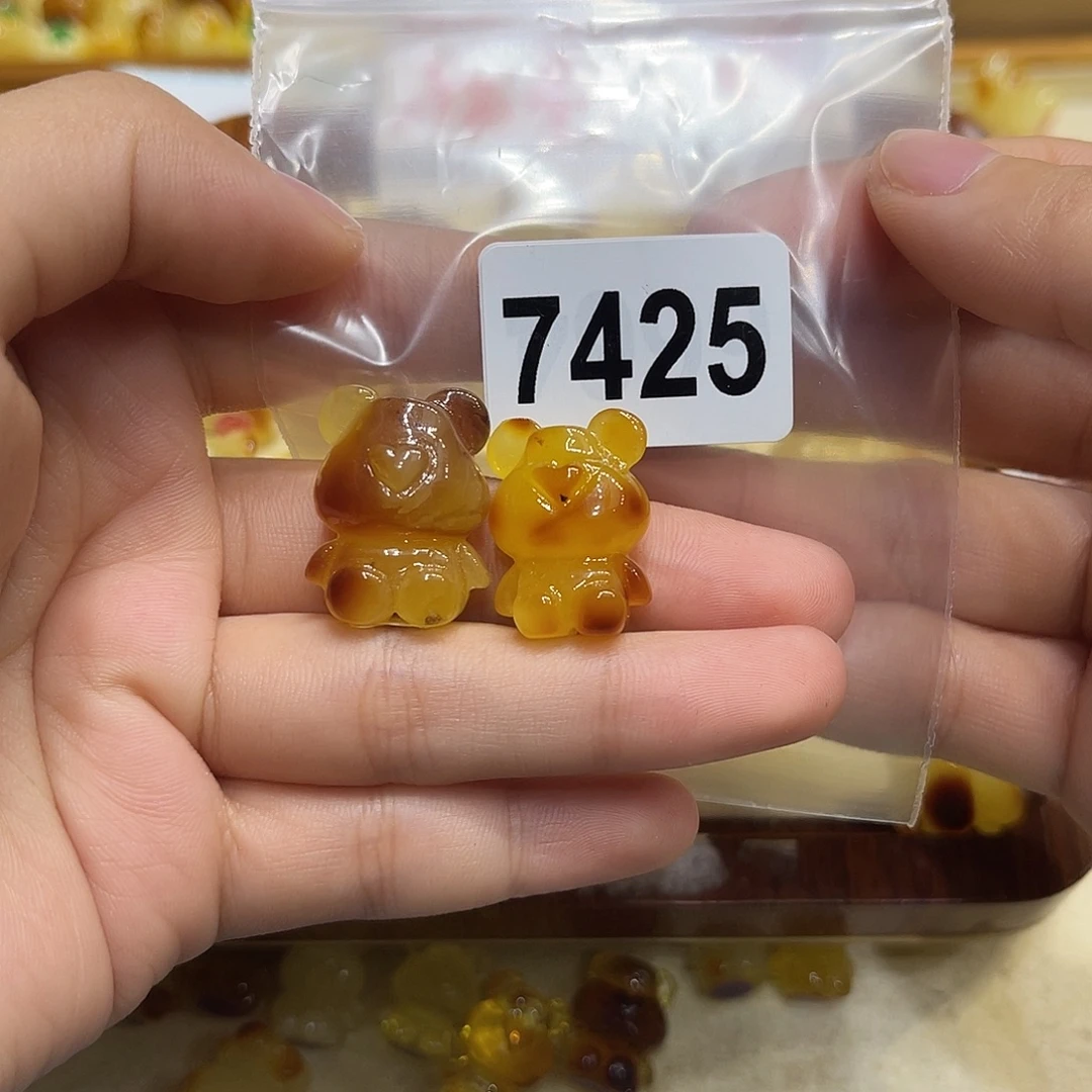 細***流琥珀未镶嵌珠宝奇石
