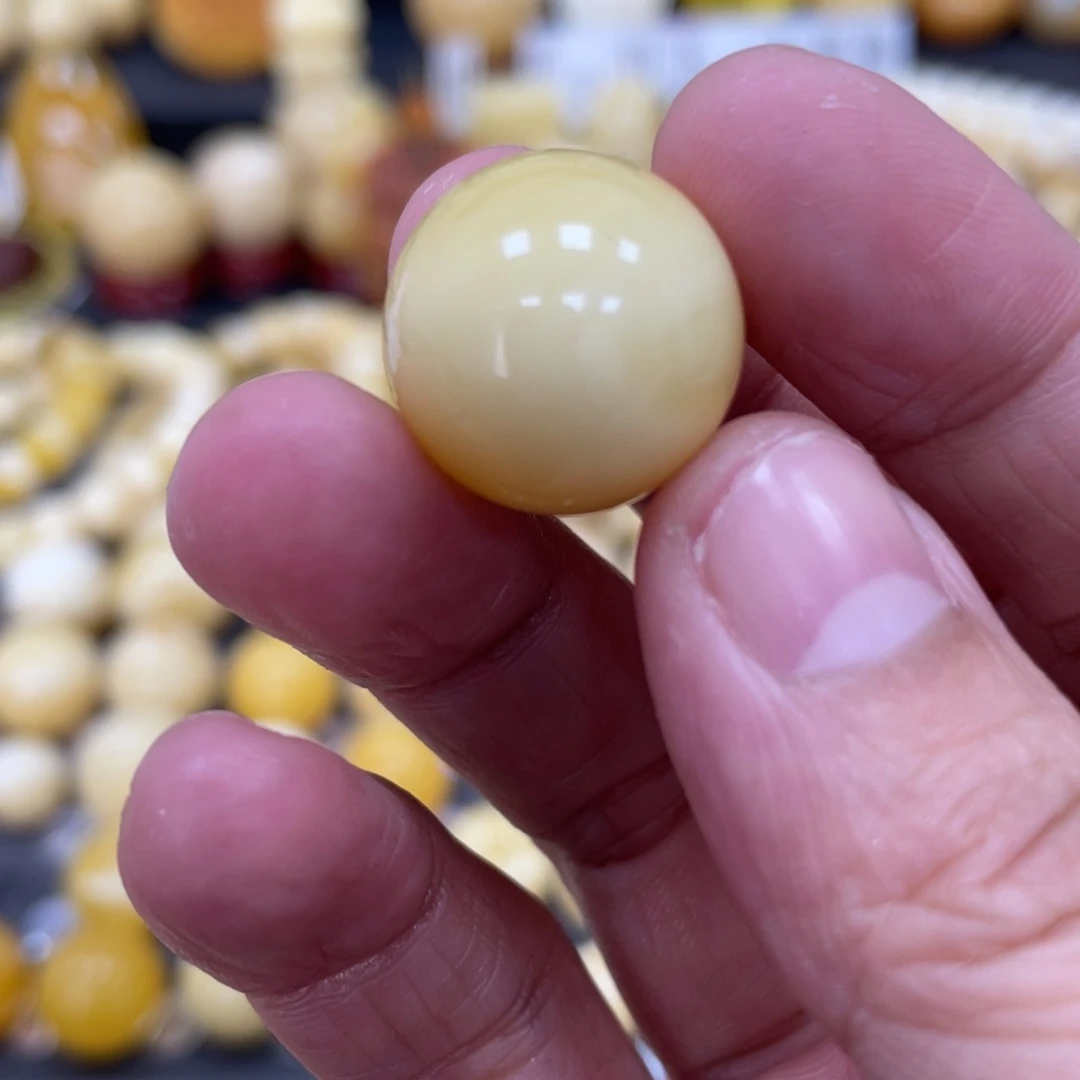 琥珀珠宝奇石未镶嵌18mm