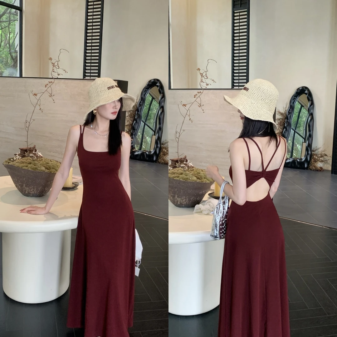 【单裙子】蝴蝶美背带胸垫设计感吊带连衣裙女收腰显瘦气质长裙子