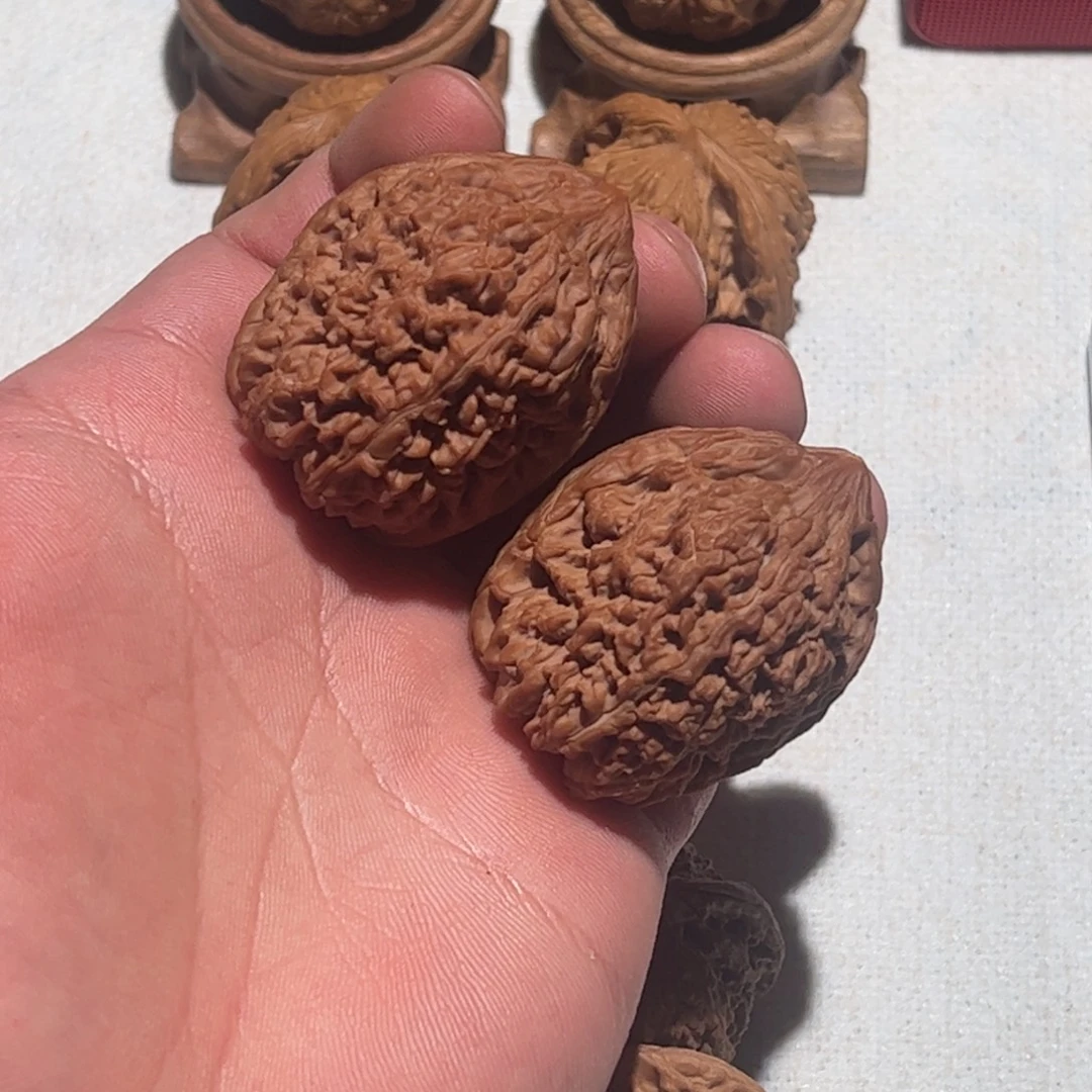 文玩核桃吊坠蒜头微修
