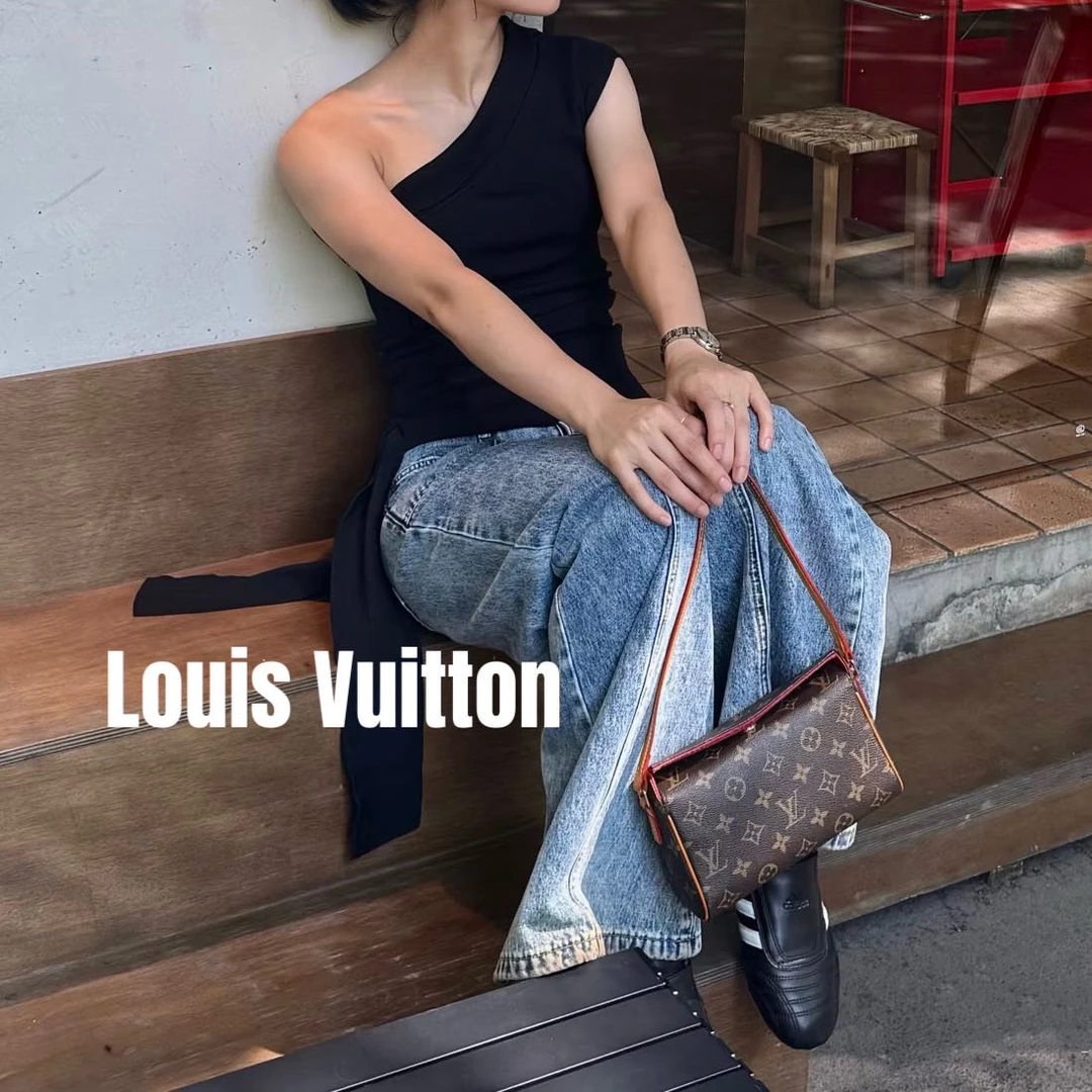 修复品8615201/LouisVuitton/路易威登小号表参道包