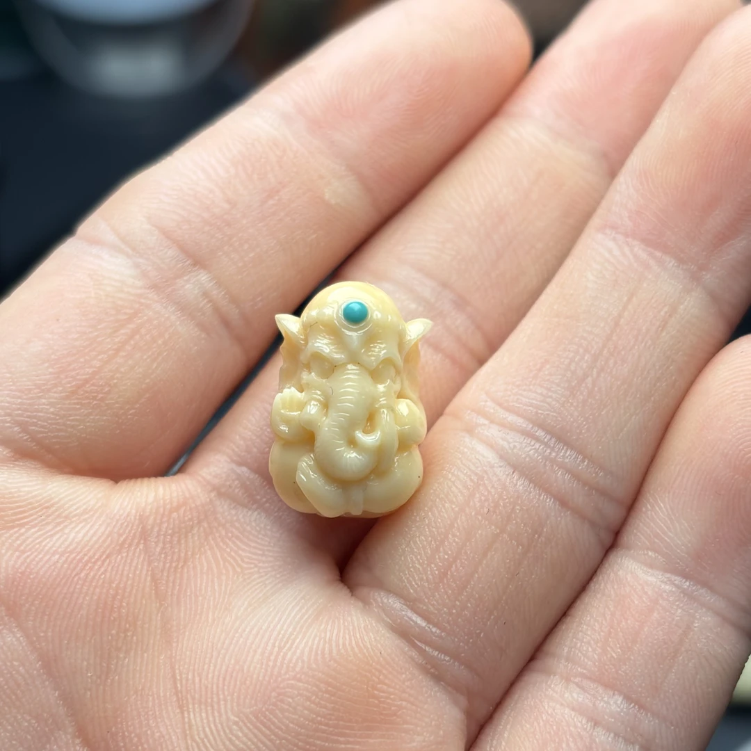 润王牙牙手工雕刻象神配饰个性搭配