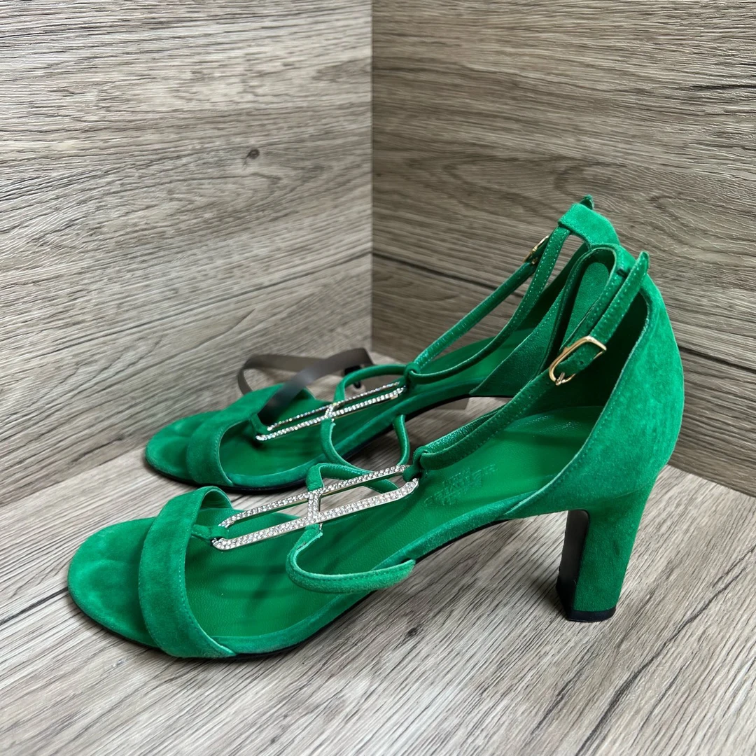 95新 Hermes/爱马仕 绿水钻高跟凉鞋 37码