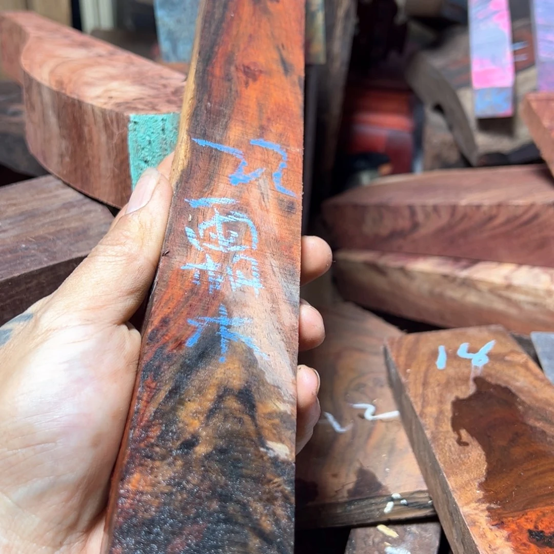 霜***木交趾黄檀（大红酸枝）