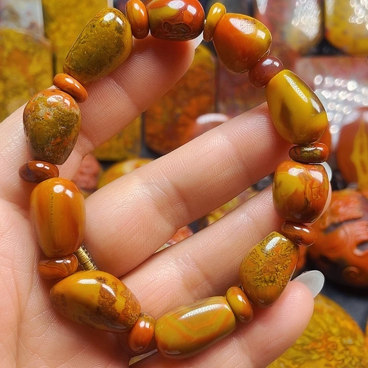 玛瑙/玉髓手串未镶嵌五*