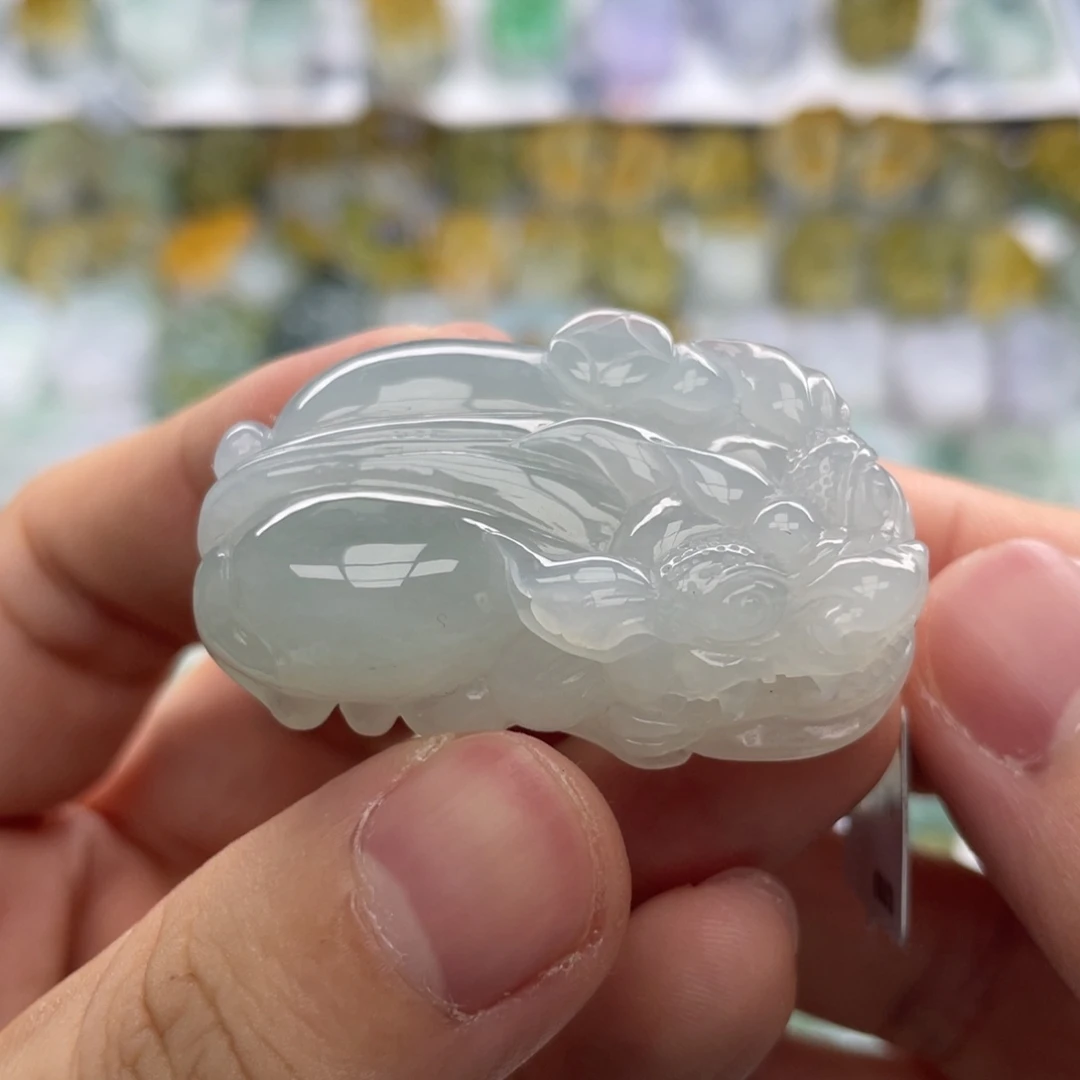 翡翠未镶嵌颈饰貔貅14